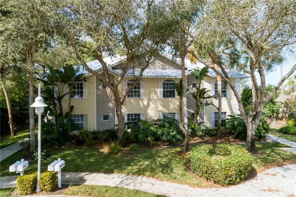 1270 Shady Rest Ln , Unit 103, Naples, FL 34103 Photo