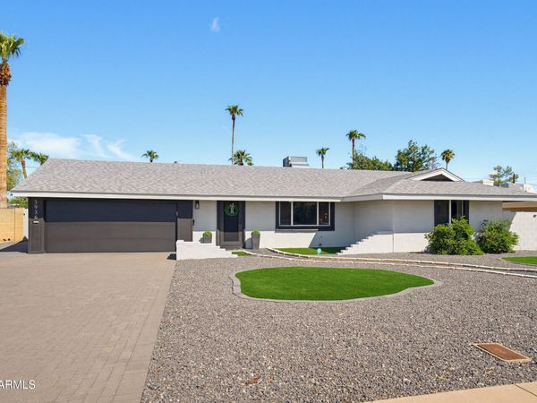 3936 E Desert Cove Avenue, Phoenix, AZ 85028