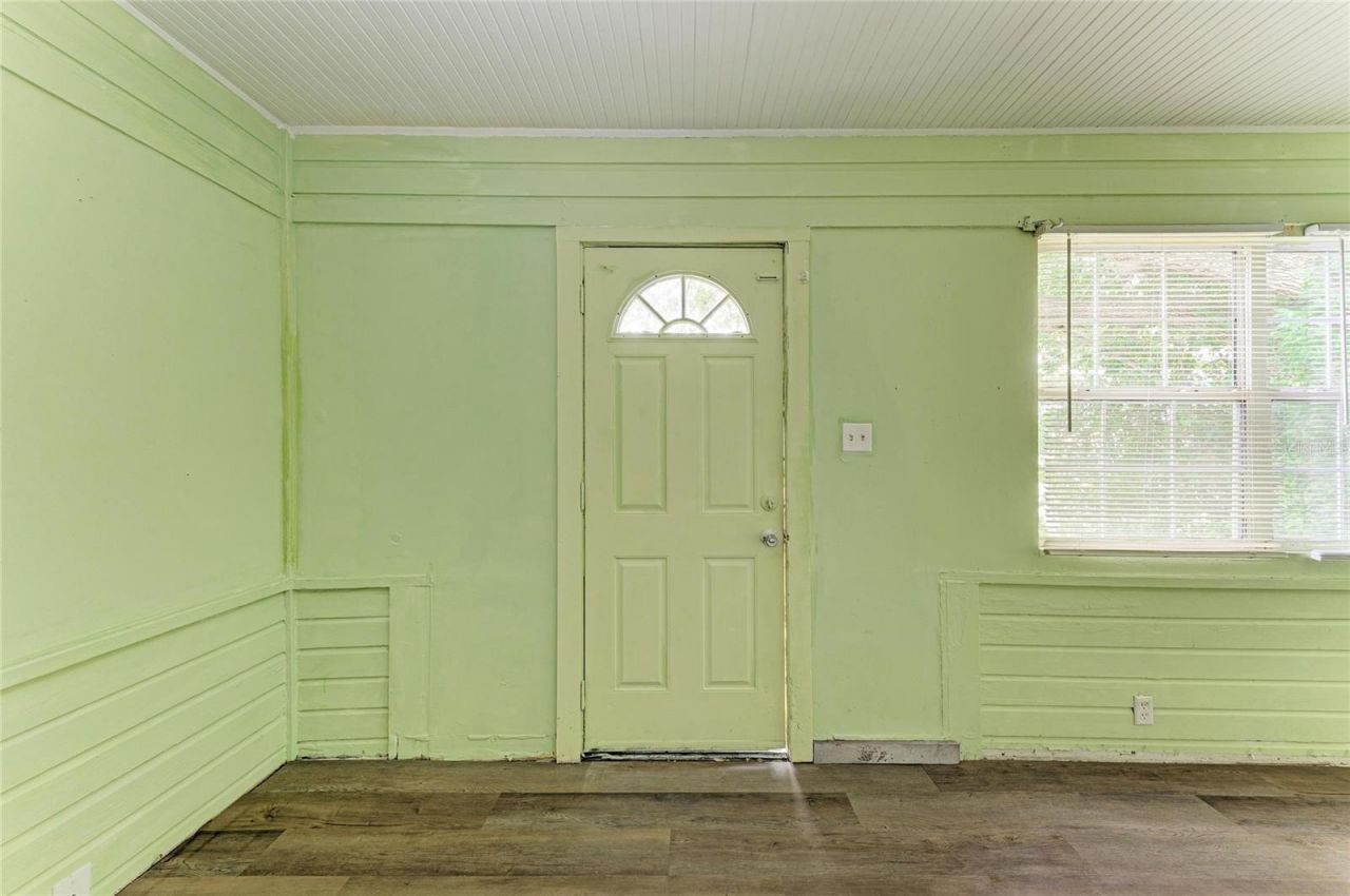1005 16th Avenue S, Saint Petersburg, FL 33705 Photo