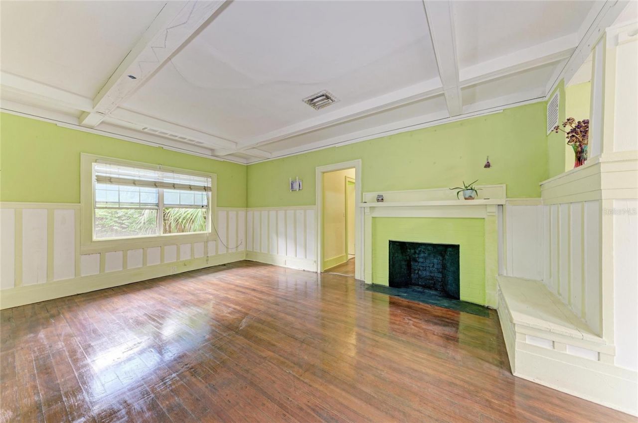 1005 16th Avenue S, Saint Petersburg, FL 33705 Photo