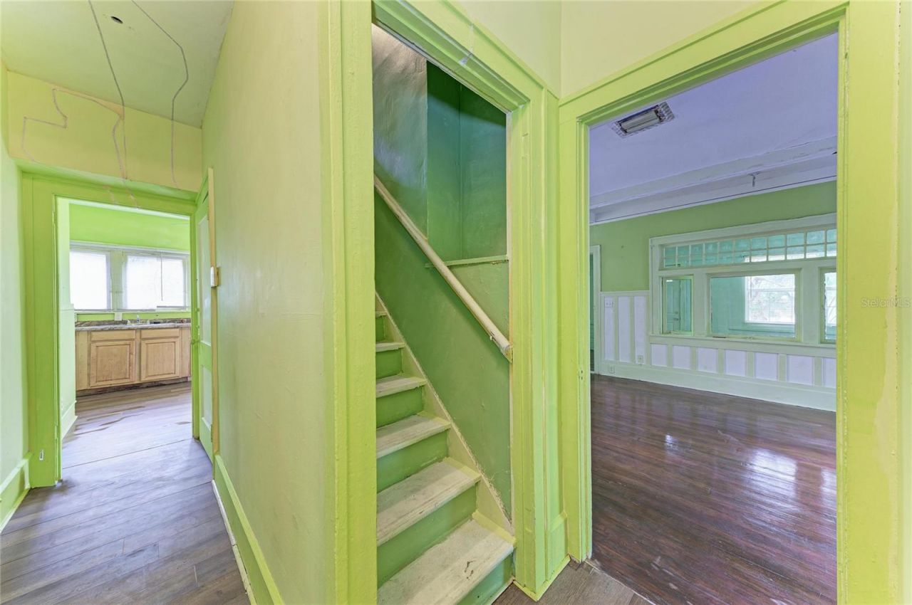 1005 16th Avenue S, Saint Petersburg, FL 33705 Photo