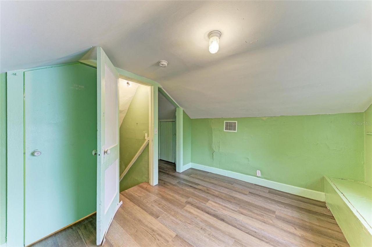 1005 16th Avenue S, Saint Petersburg, FL 33705 Photo