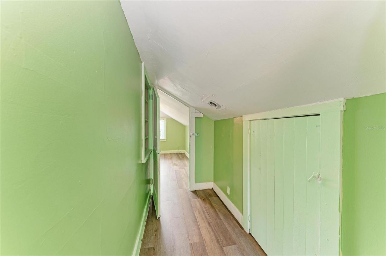 1005 16th Avenue S, Saint Petersburg, FL 33705 Photo
