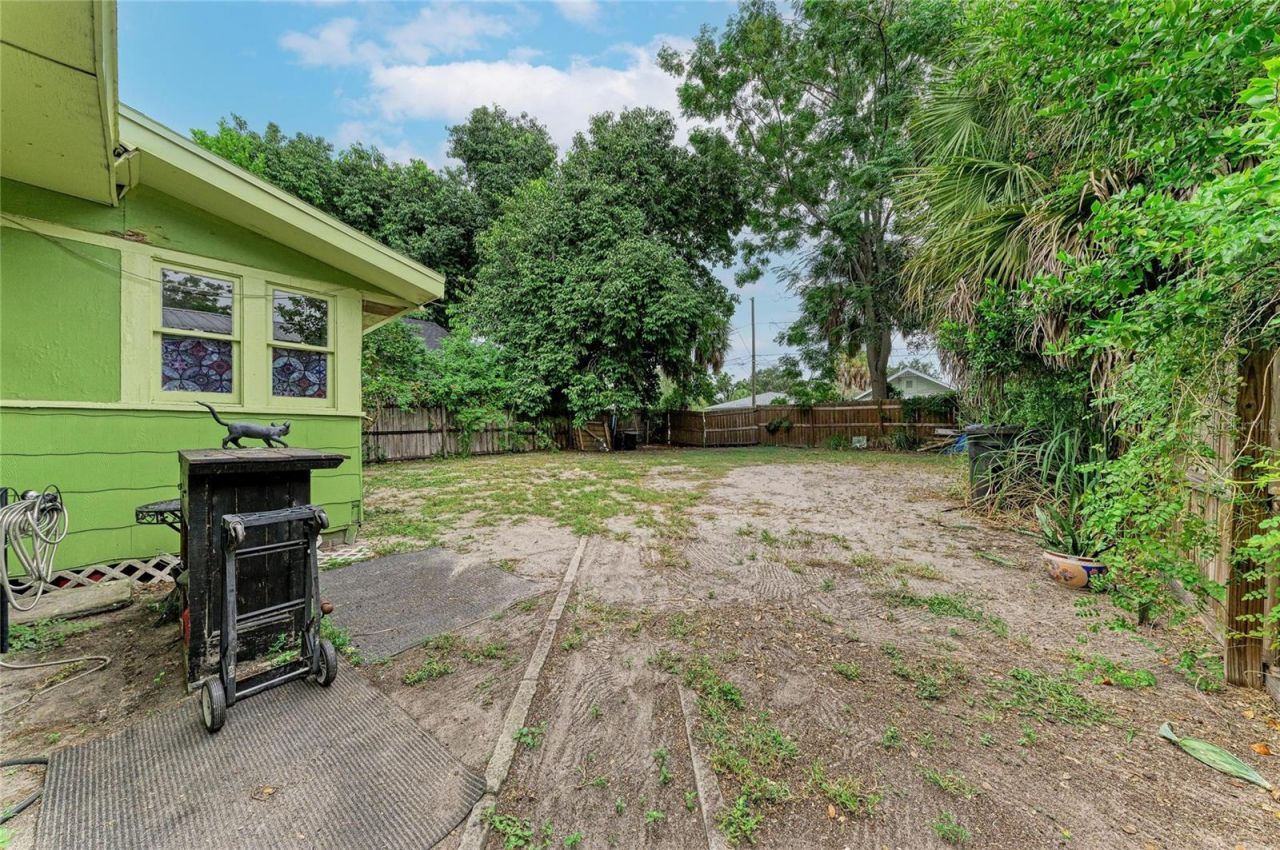 1005 16th Avenue S, Saint Petersburg, FL 33705 Photo