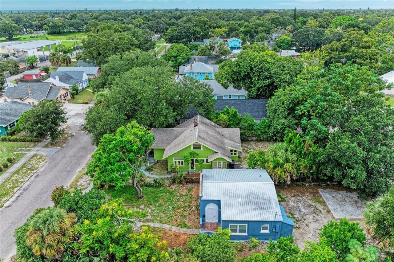 1005 16th Avenue S, Saint Petersburg, FL 33705 Photo