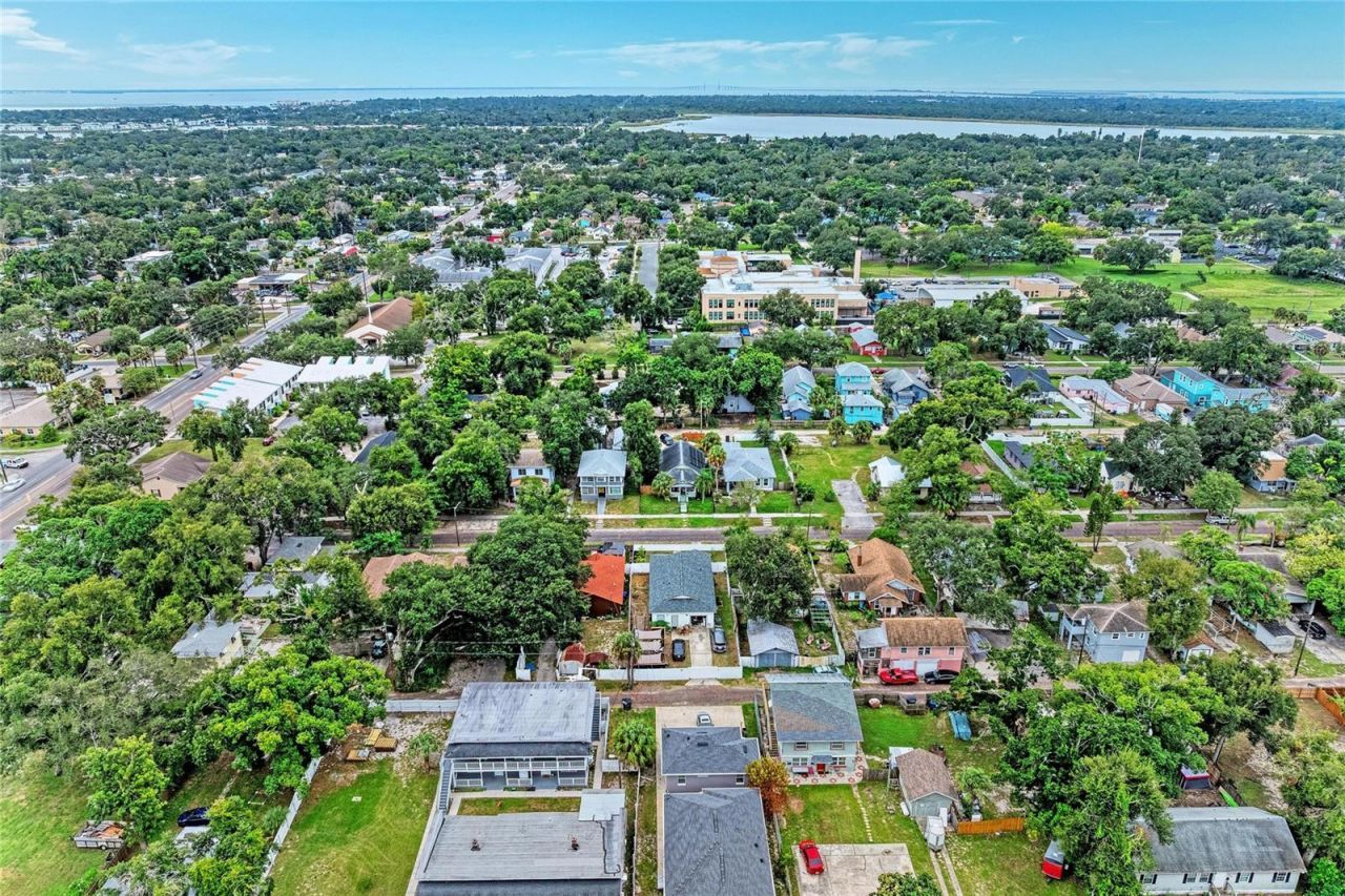 1005 16th Avenue S, Saint Petersburg, FL 33705 Photo