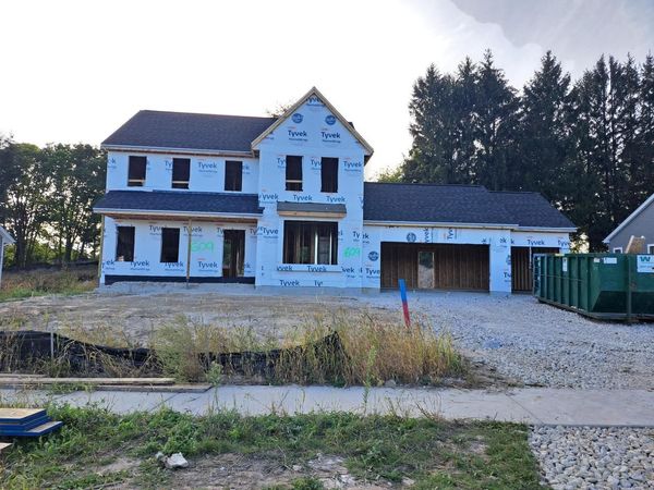 609 Hawks Ridge ROAD, Grafton, WI 53024