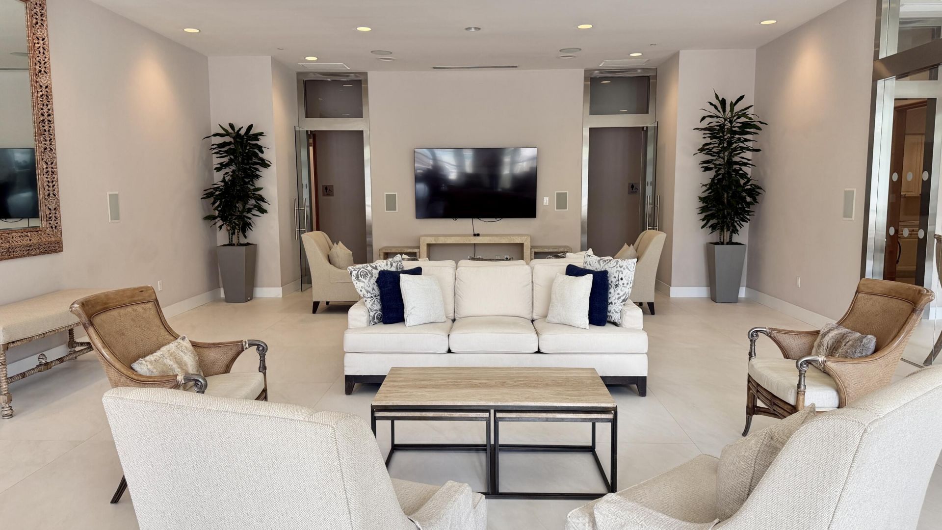 99 SE Mizner Boulevard, Unit 233, Boca Raton, FL 33432 Photo