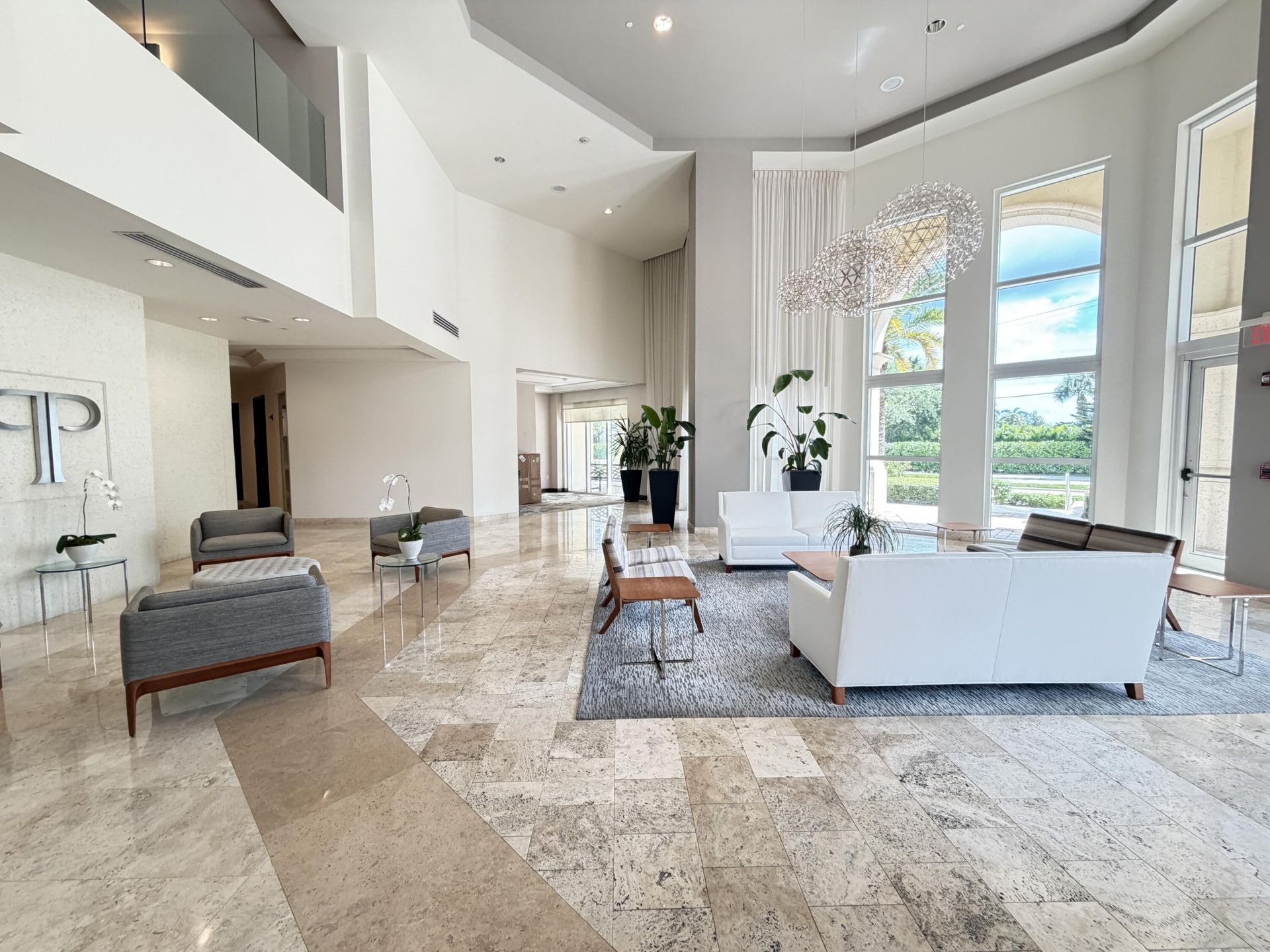 99 SE Mizner Boulevard, Unit 233, Boca Raton, FL 33432 Photo