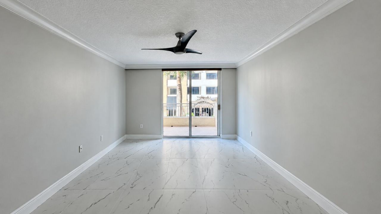 99 SE Mizner Boulevard, Unit 233, Boca Raton, FL 33432 Photo