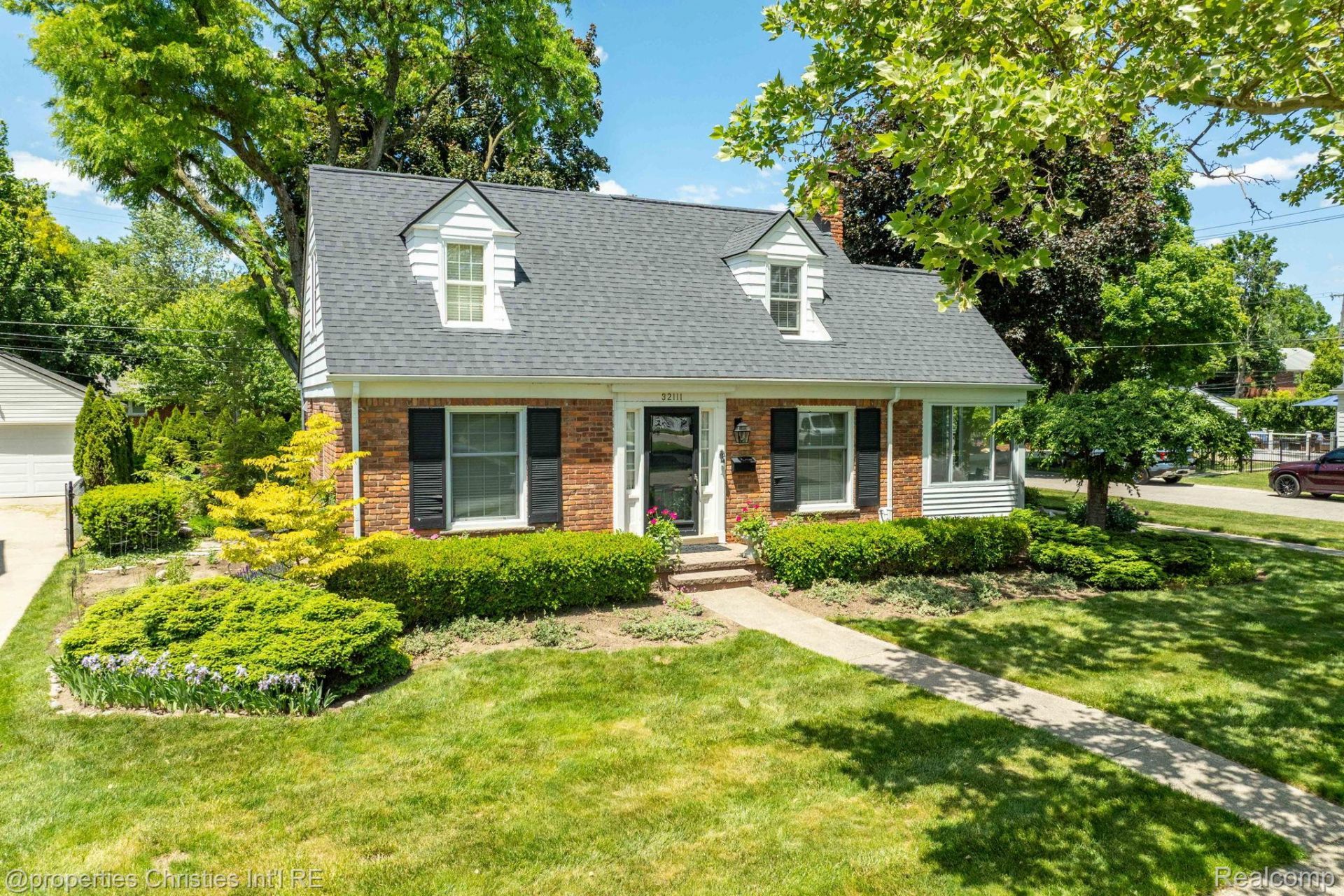 32111 Auburn Drive, Beverly Hills Village, Mi 48025 Main Photo