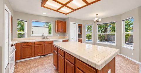865 Francesca Way, Sparks, NV 89436 Photo
