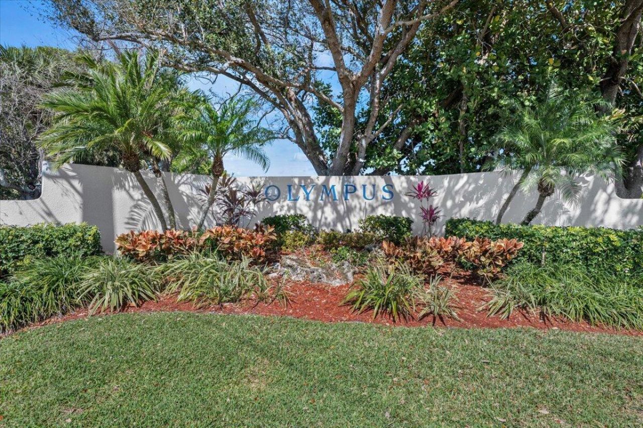 103 Olympus Circle, Jupiter, FL 33477 Photo