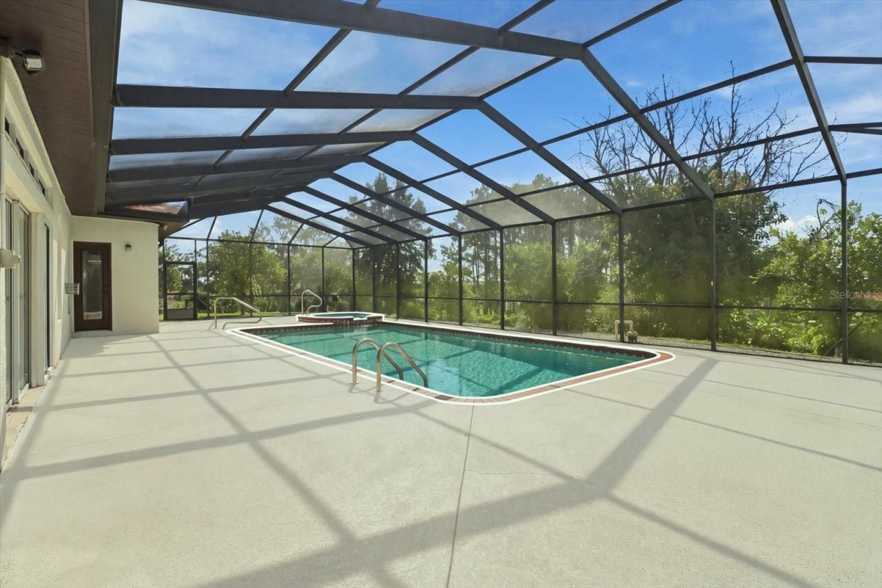 546 W Fenway Drive, Hernando, FL 34442 Photo