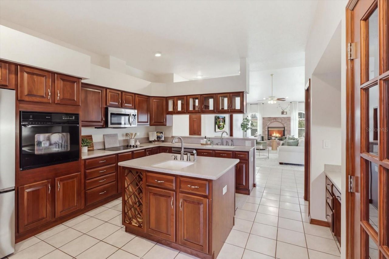 546 W Fenway Drive, Hernando, FL 34442 Photo