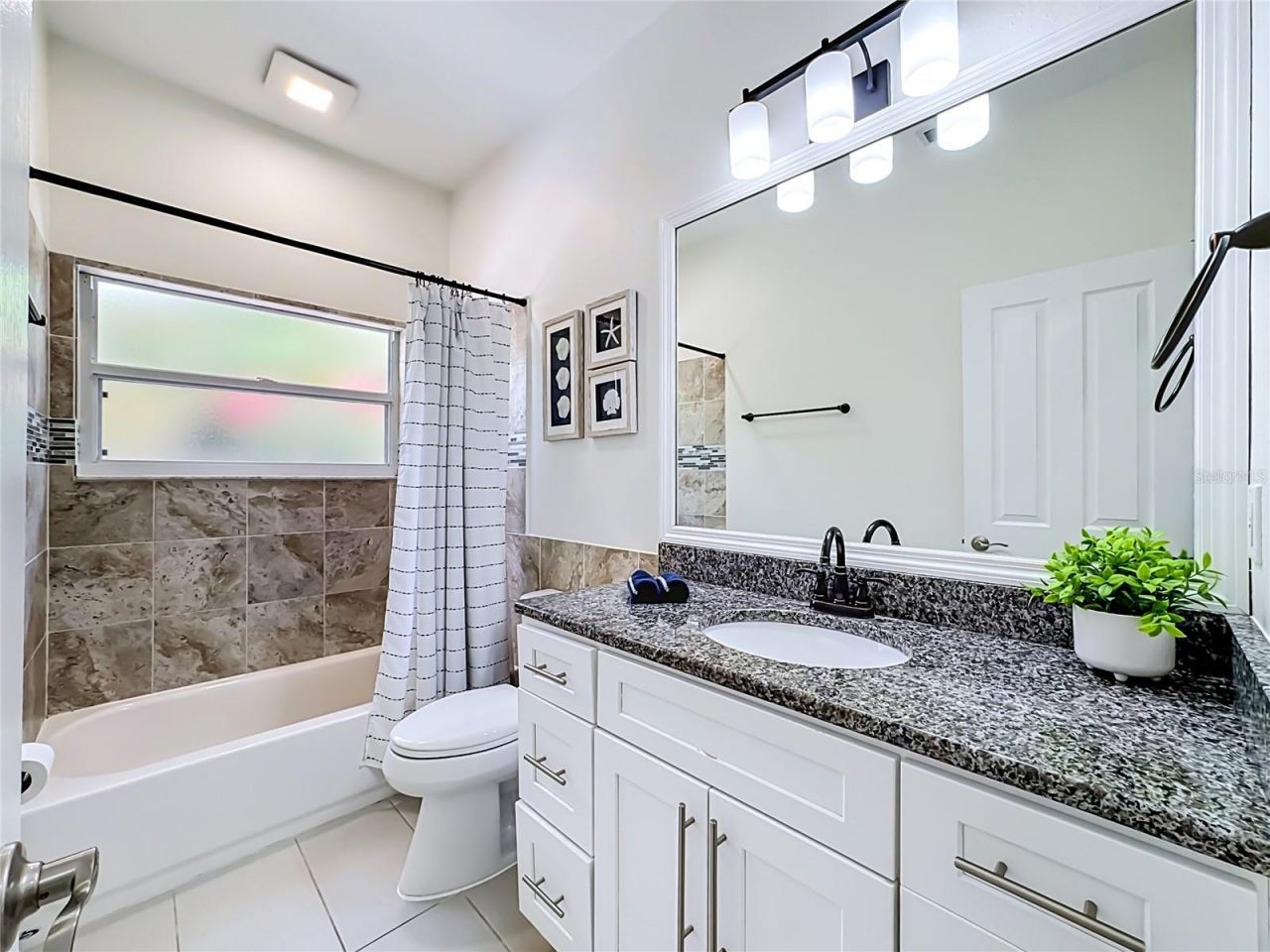 4220 1st Avenue E, Bradenton, FL 34208 Photo