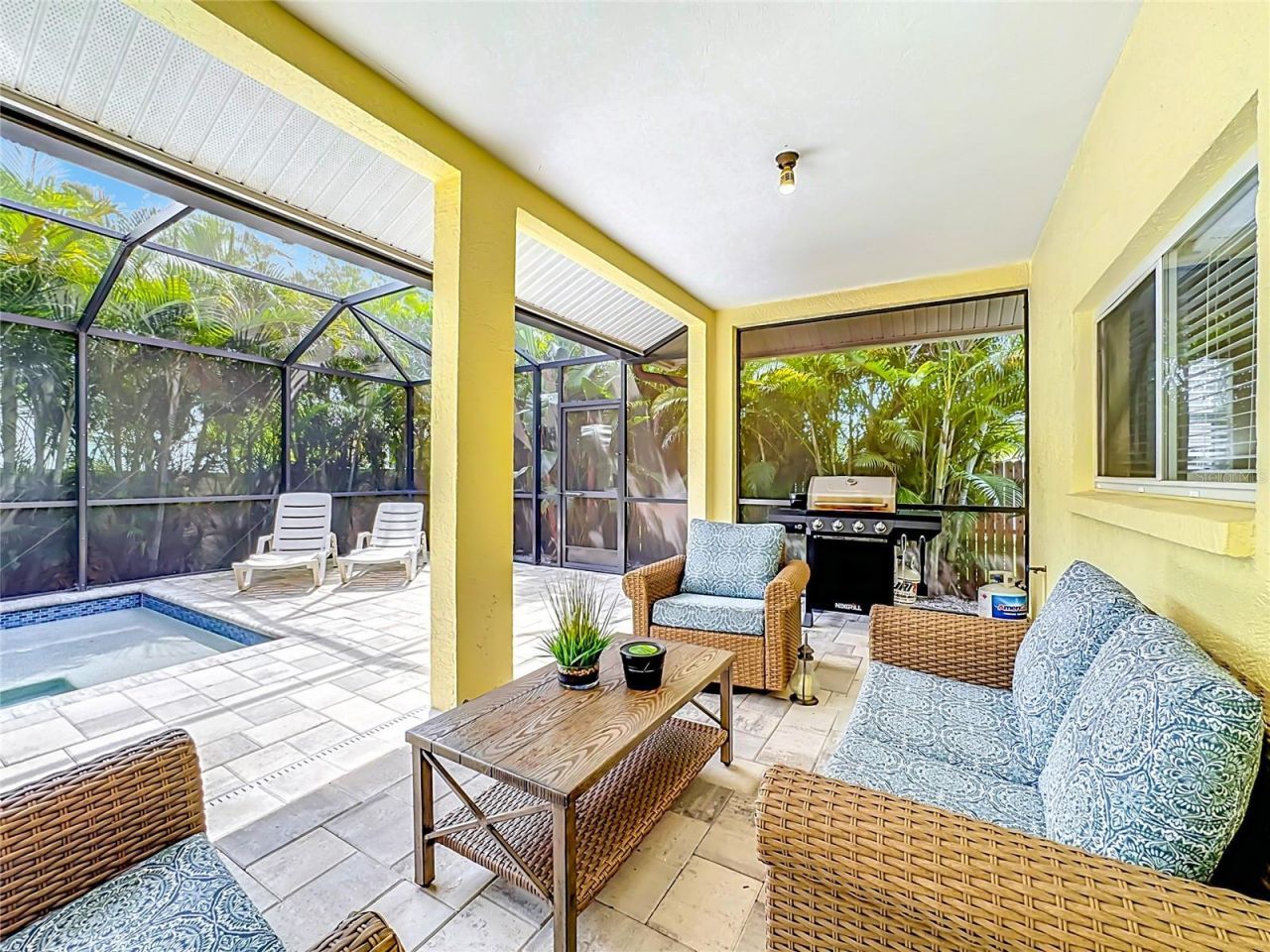 4220 1st Avenue E, Bradenton, FL 34208 Photo