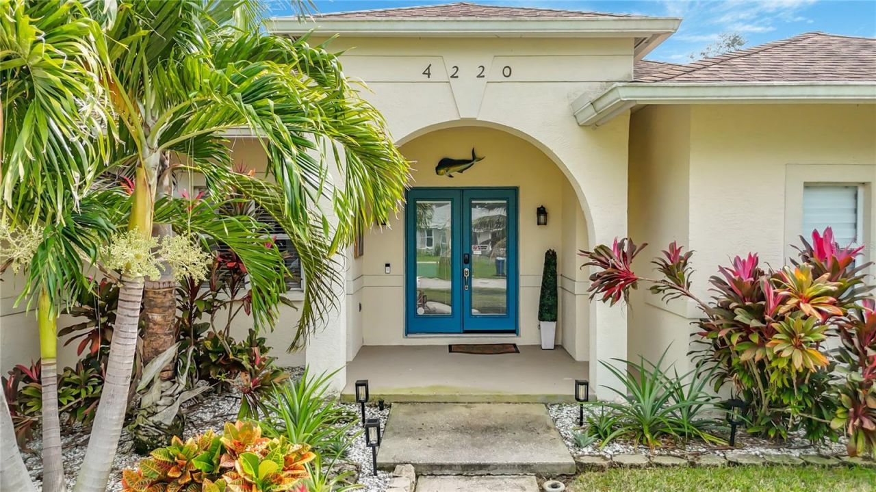 4220 1st Avenue E, Bradenton, FL 34208 Photo