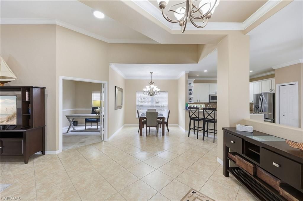 104 Glen Eagle Cir, Naples, FL 34104 Photo
