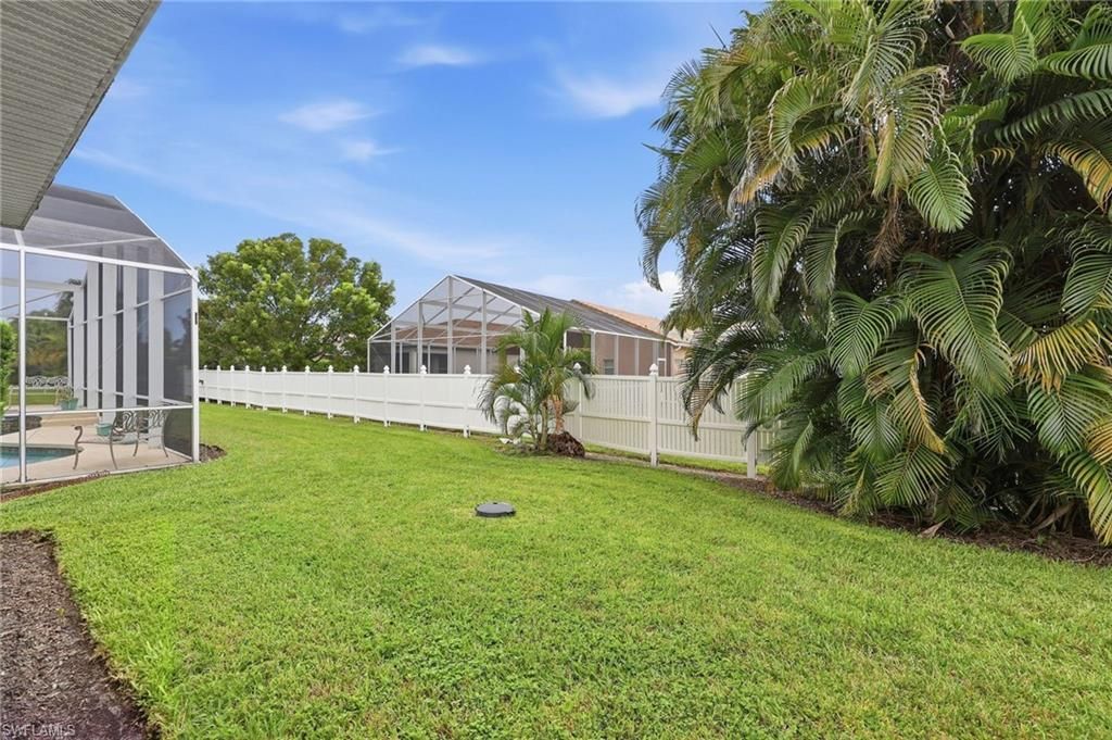 104 Glen Eagle Cir, Naples, FL 34104 Photo