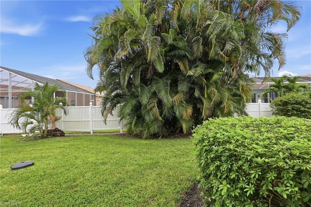 104 Glen Eagle Cir, Naples, FL 34104 Photo