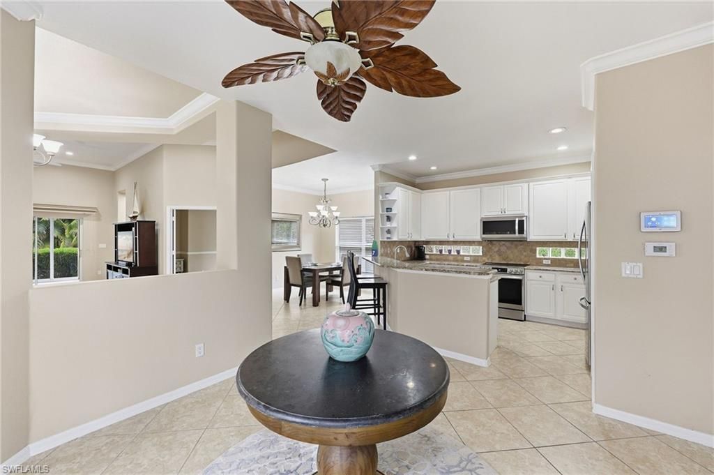104 Glen Eagle Cir, Naples, FL 34104 Photo