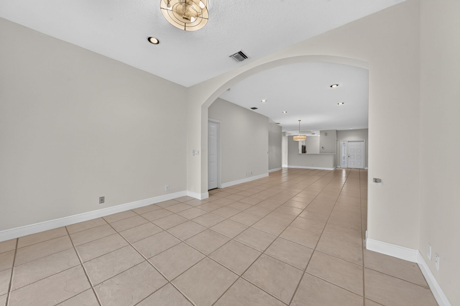9818 Crescent View Drive S, Boynton Beach, FL 33437 Photo