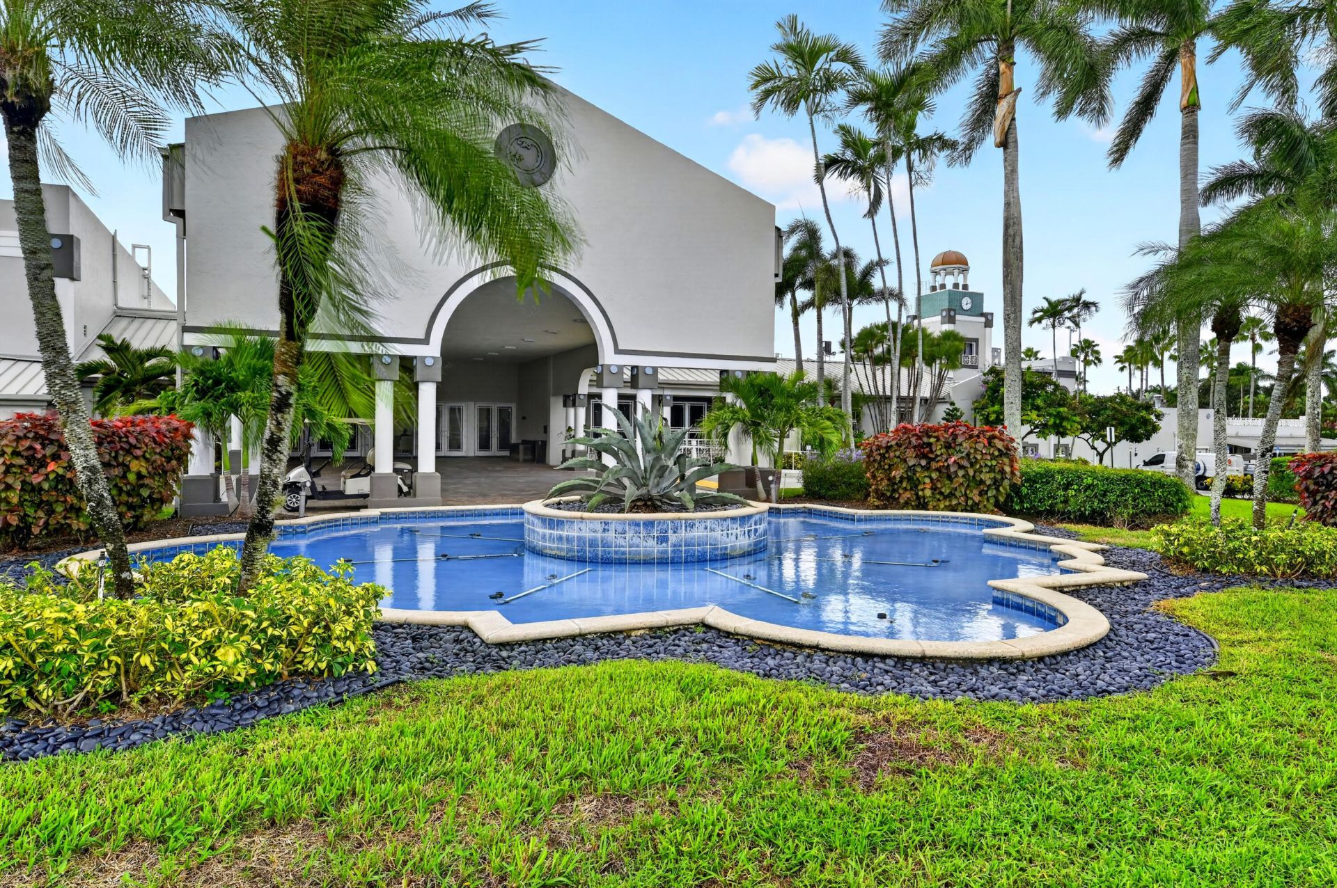9818 Crescent View Drive S, Boynton Beach, FL 33437 Photo