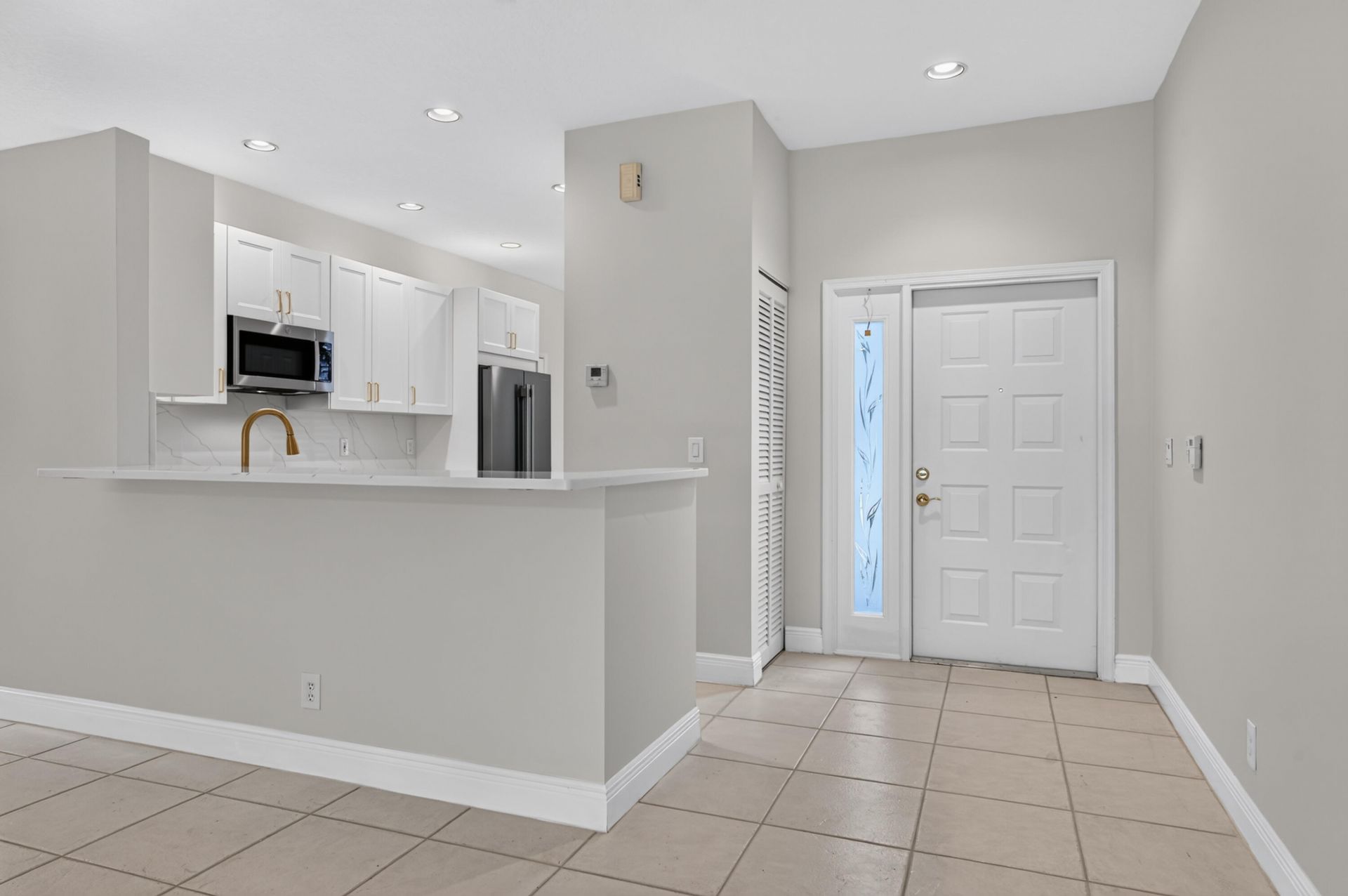 9818 Crescent View Drive S, Boynton Beach, FL 33437 Photo