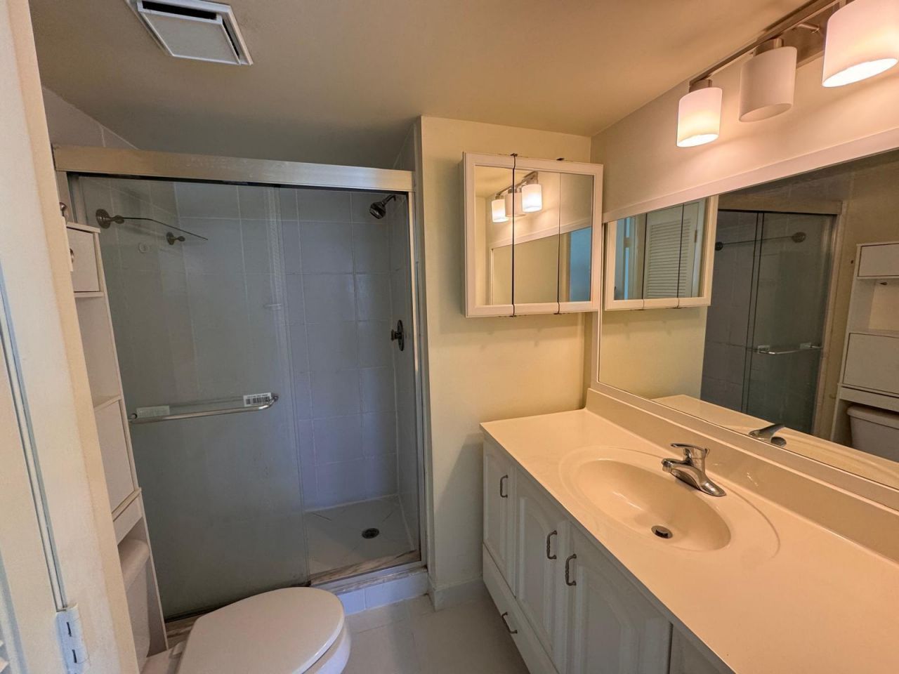 9660 Sunrise Lakes Boulevard, Unit 202, Sunrise, FL 33322 Photo