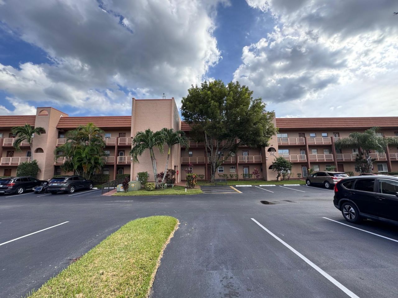 9660 Sunrise Lakes Boulevard, Unit 202, Sunrise, FL 33322 Photo