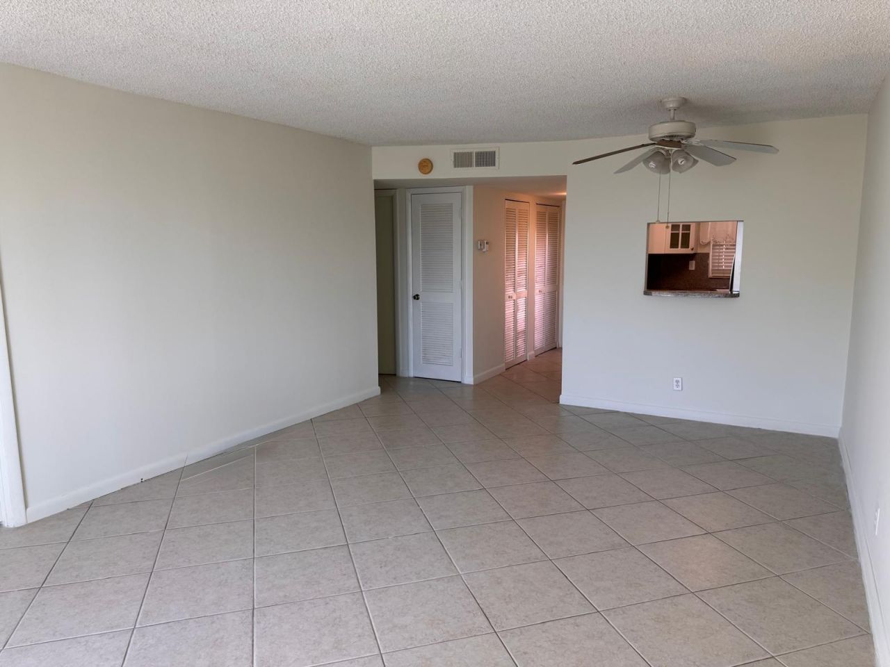 9660 Sunrise Lakes Boulevard, Unit 202, Sunrise, FL 33322 Photo