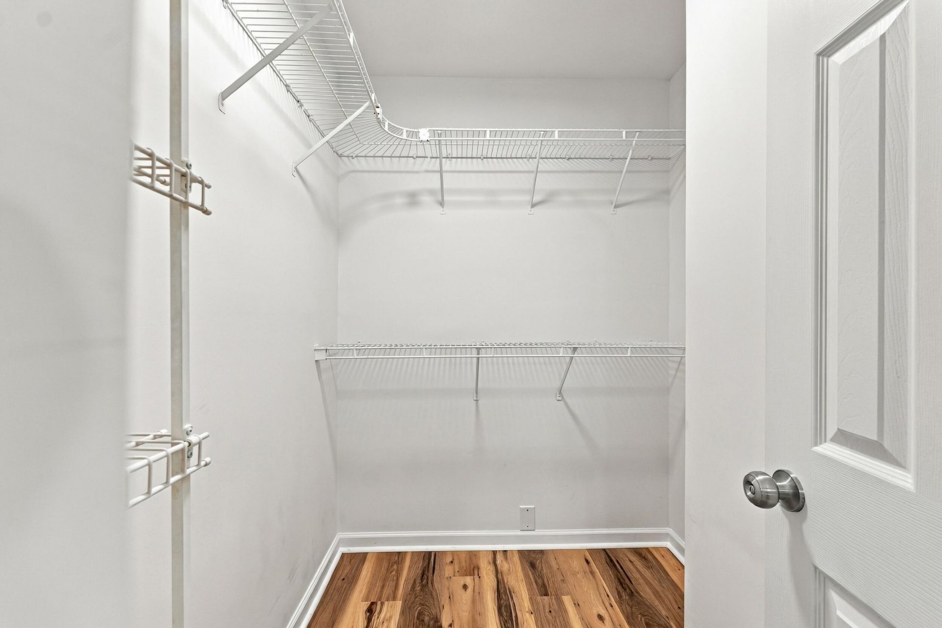 101 Amberwood Drive Photo 15