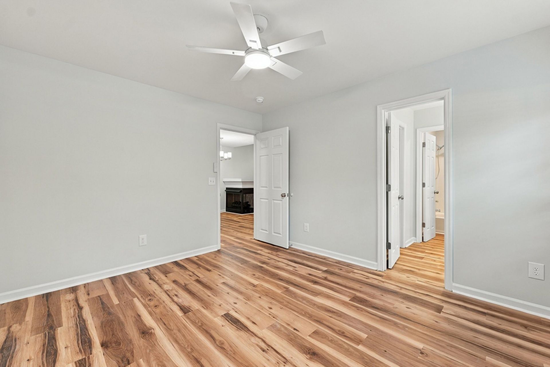 101 Amberwood Drive Photo 16