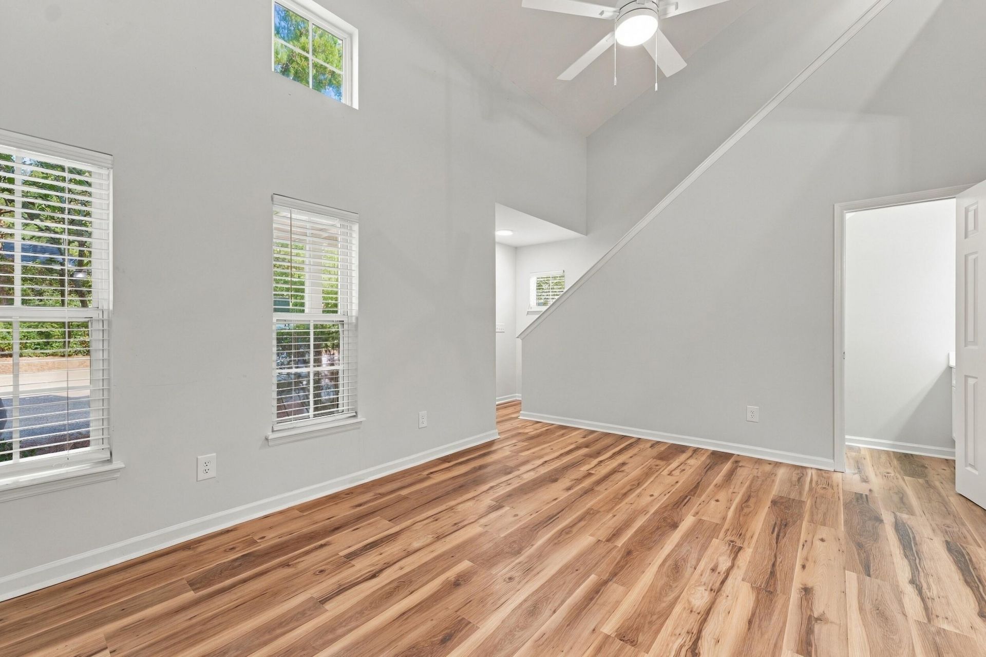 101 Amberwood Drive Photo 17