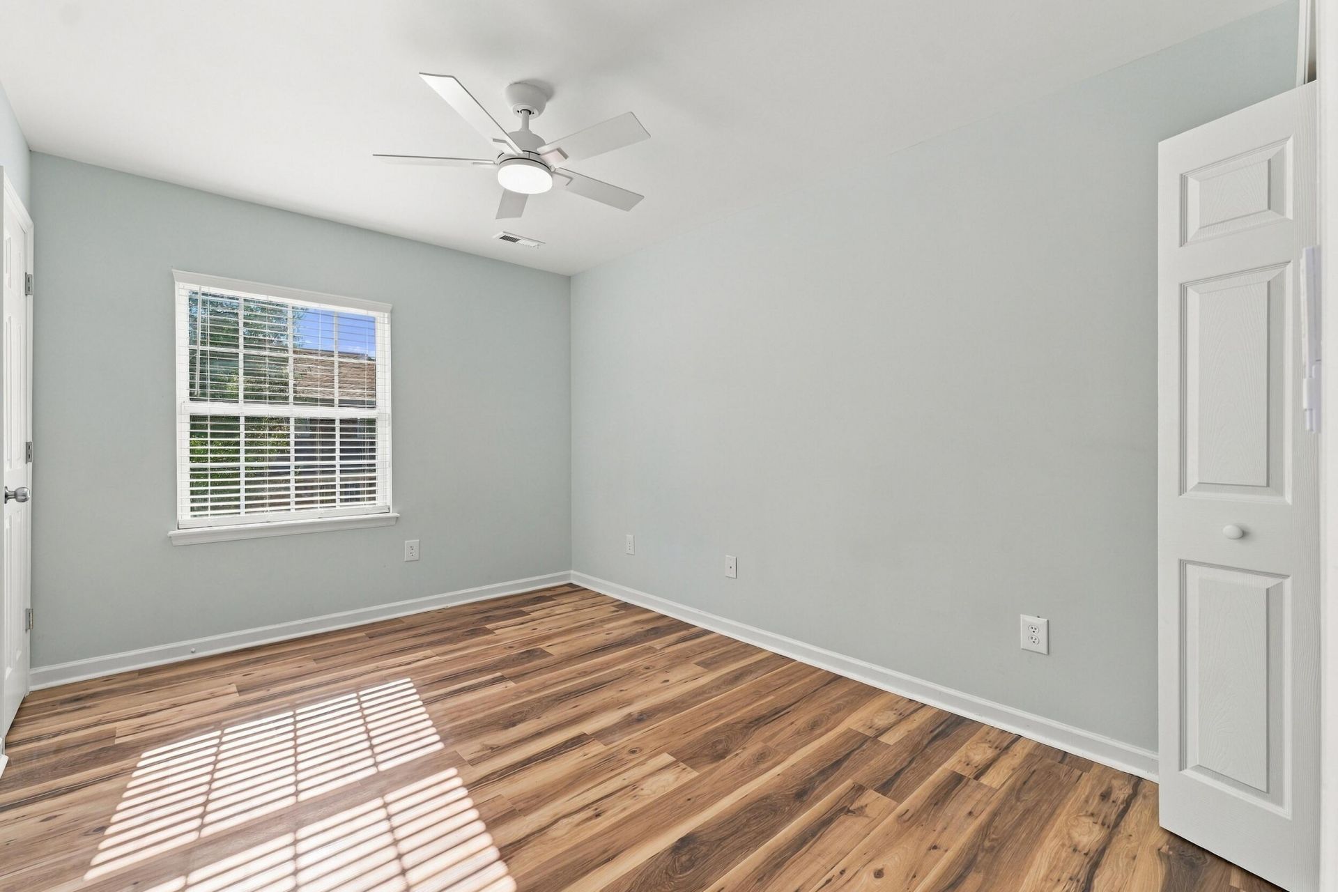 101 Amberwood Drive Photo 20