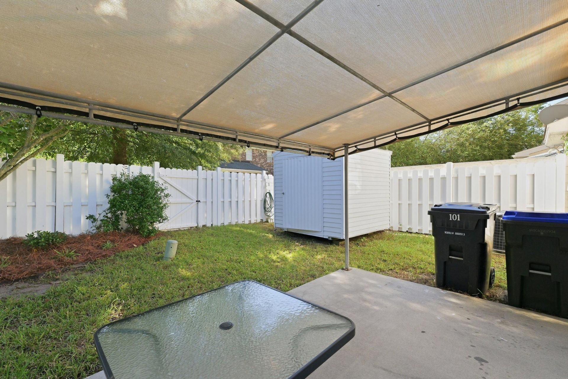 101 Amberwood Drive Photo 26