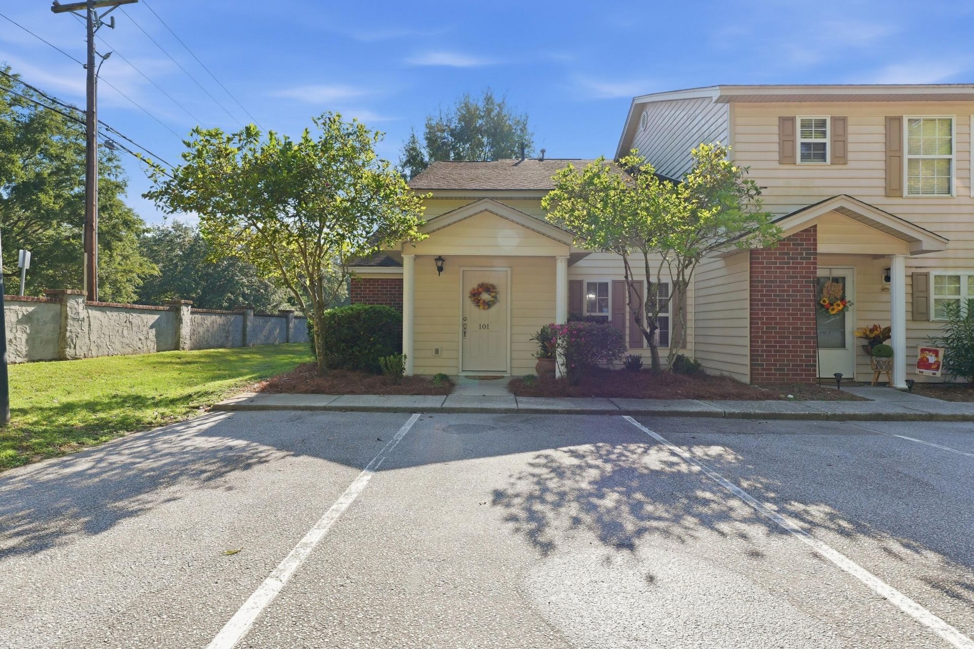 101 Amberwood Drive Photo 31