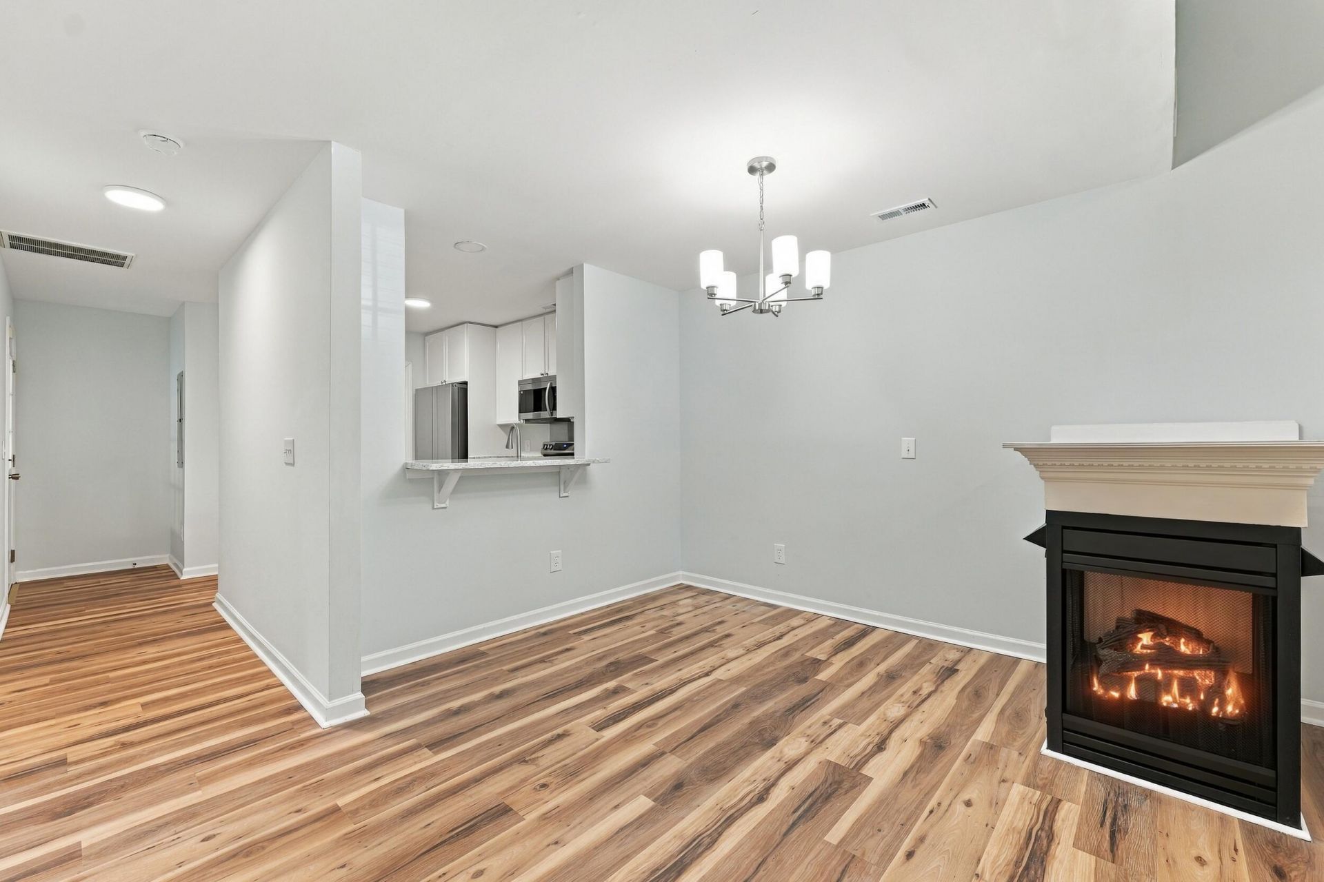 101 Amberwood Drive Photo 7