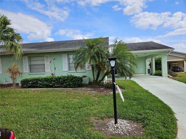 304 GRAYSTON PLACE , SUN CITY CENTER, FL 33573