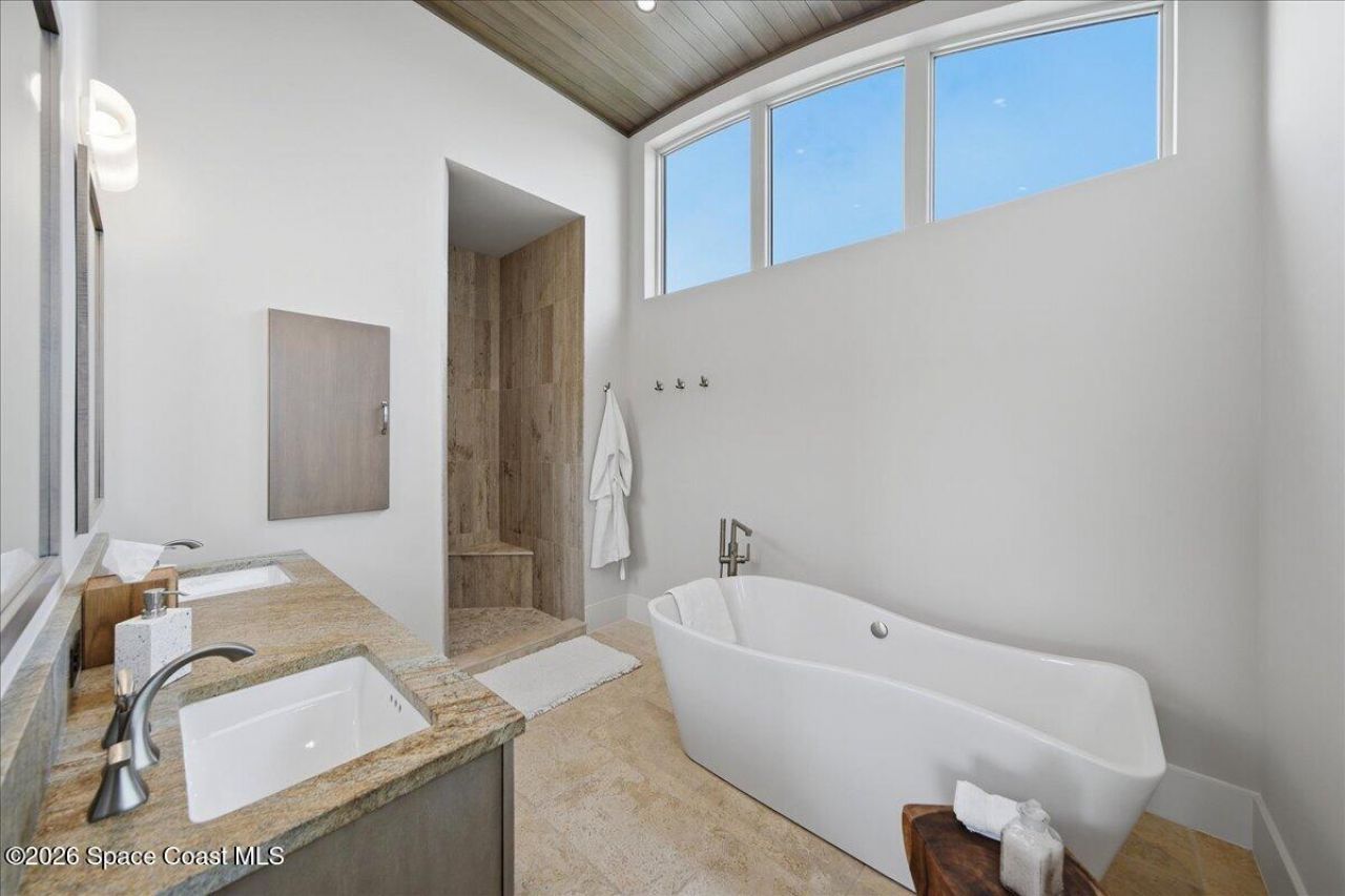 7829 S Hwy A1a, Melbourne Beach, FL 32951 Photo