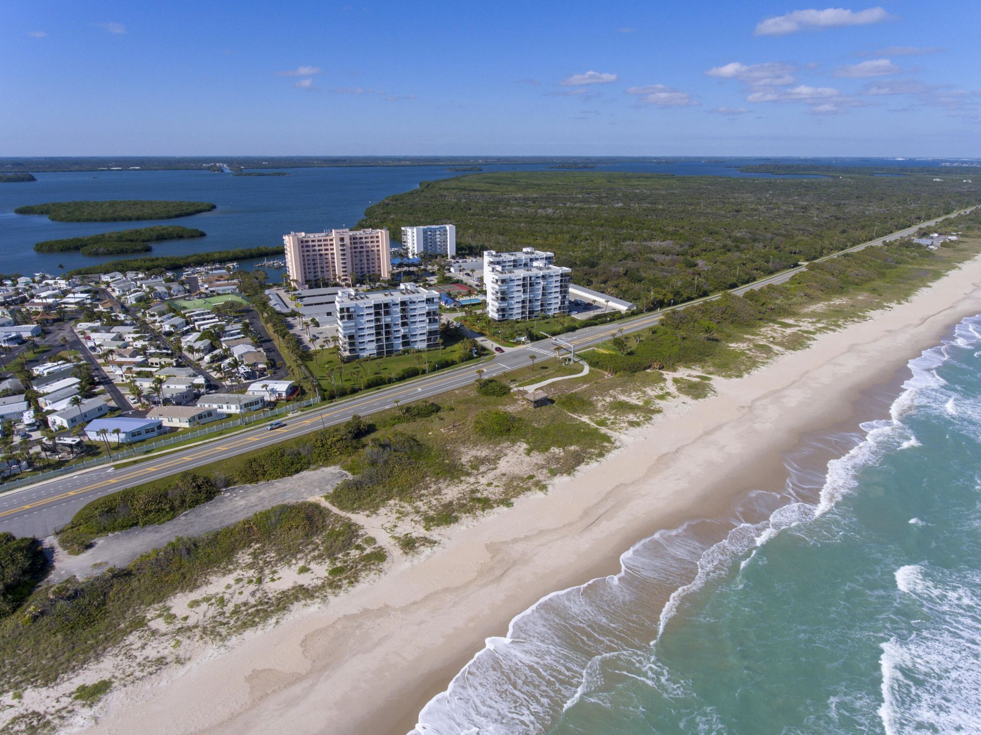 5159 Jimmy Buffett Mem Highway, Fort Pierce, FL 34949 Photo
