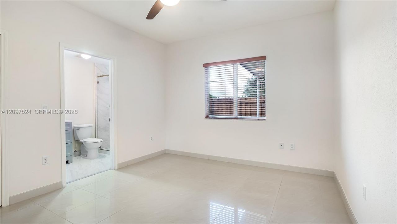 7230 NW 174 Ter , Unit 104, Hialeah, FL 33015 Photo