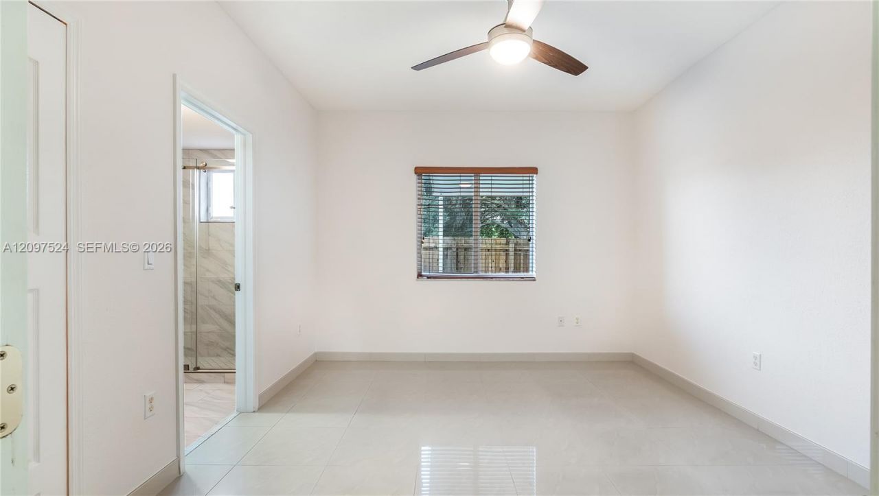 7230 NW 174 Ter , Unit 104, Hialeah, FL 33015 Photo