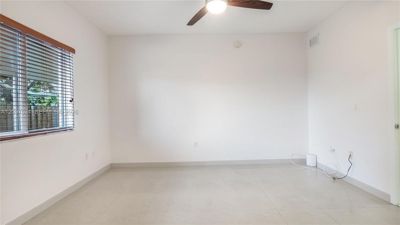 7230 NW 174 Ter , Unit 104, Hialeah, FL 33015 Photo