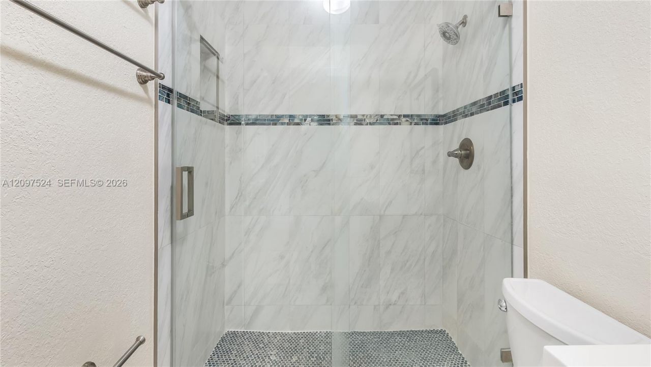 7230 NW 174 Ter , Unit 104, Hialeah, FL 33015 Photo