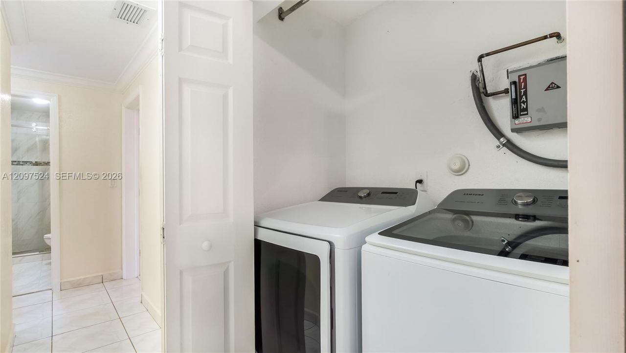 7230 NW 174 Ter , Unit 104, Hialeah, FL 33015 Photo