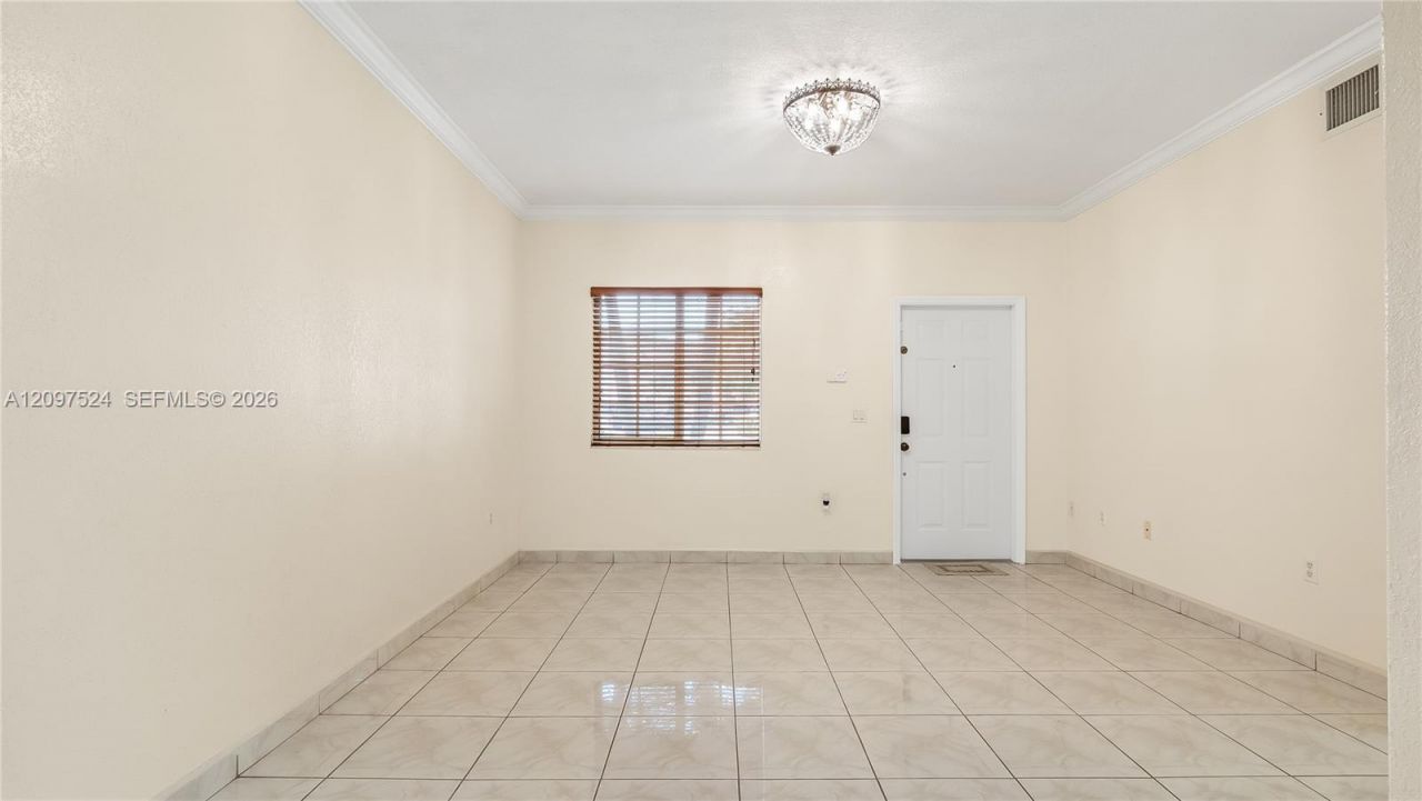 7230 NW 174 Ter , Unit 104, Hialeah, FL 33015 Photo