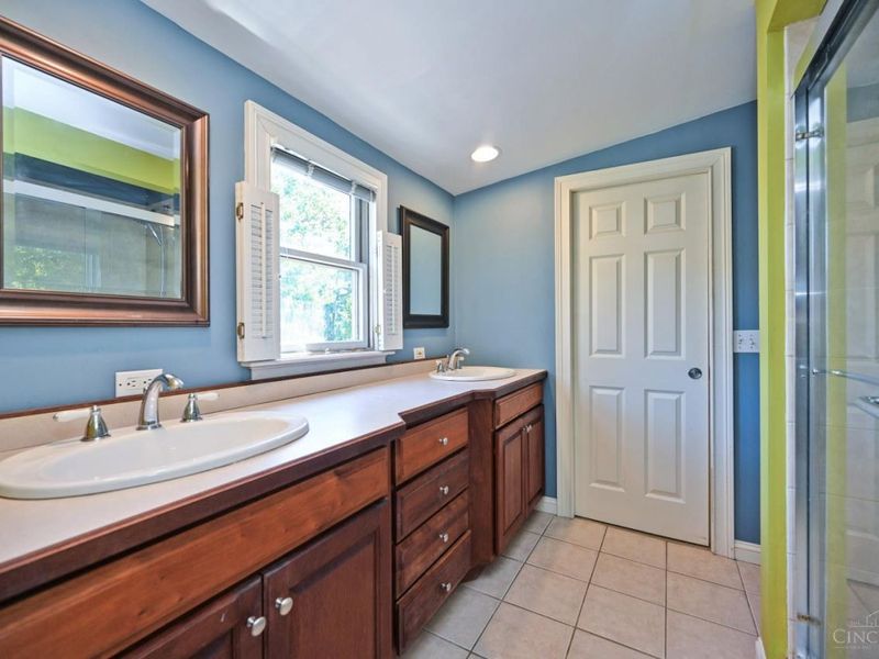 1433 Teakwood Avenue, Cincinnati, OH 45224 Photo 33