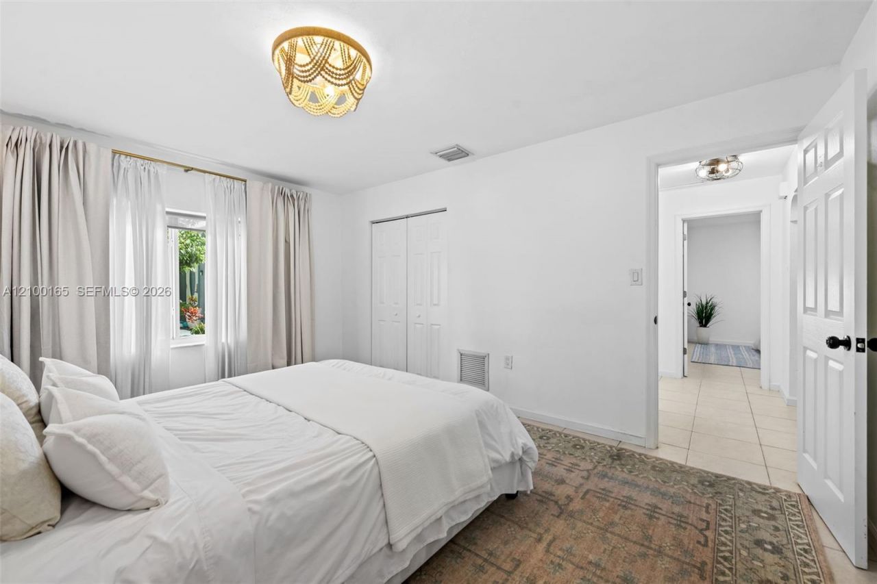 716 NE 11th Ave , Pompano Beach, FL 33060 Photo